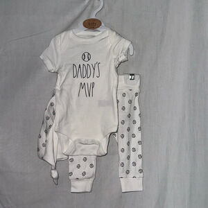 NWT Rae Dunn baby "Daddy's MVP" baseball onesie pants & hat set size 0-3 months